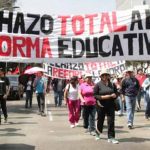 MARCHA-REFORMA EDUCATIVA COLUMNA